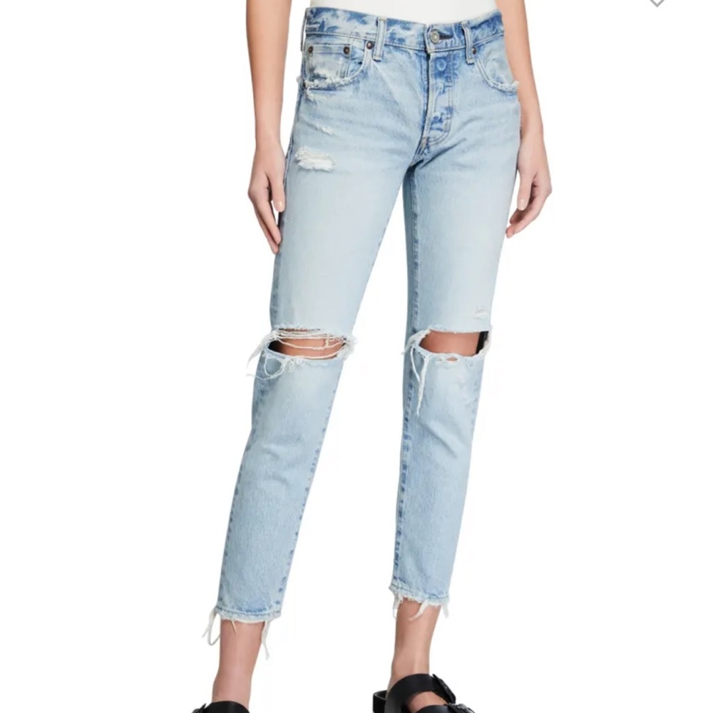 Moussy Vintage Yardley Distressed Jeans Size 28 NWT